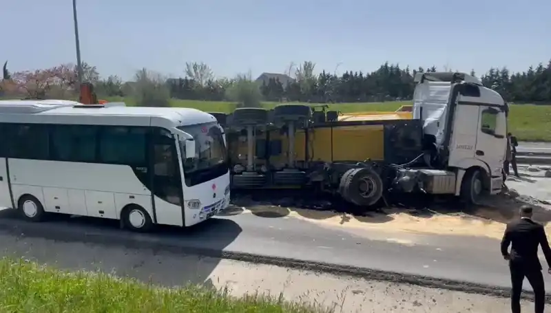 Büyükçekmece'de TEM Otoyolu'nda Yaşanan Kazanın Yansımaları: 3 Saat Süren Kapanma