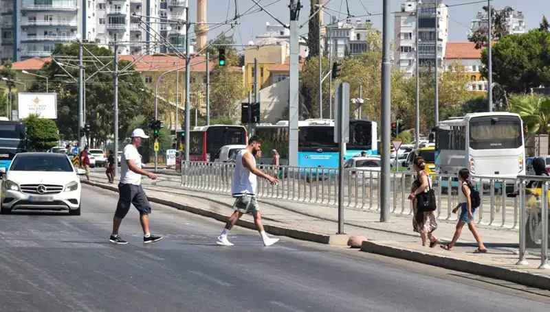 Trafikte Ölümcül Bilinçsizlik: İkinci Sırada Yer Alıyor, İhlaller Arttı!