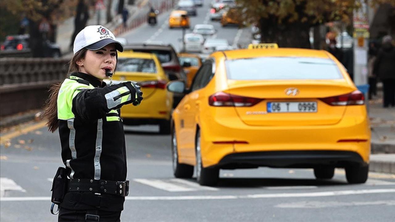 Ankara'da Trafiğe Kapatılan Yollar