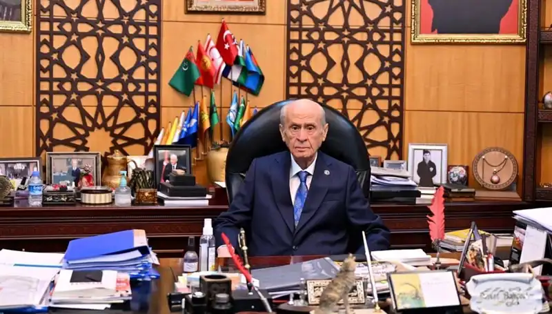 MHP Lideri Bahçeli'den Galatasaray'a Şampiyonluk Tebriği: Futbolun Birleştirici Gücü