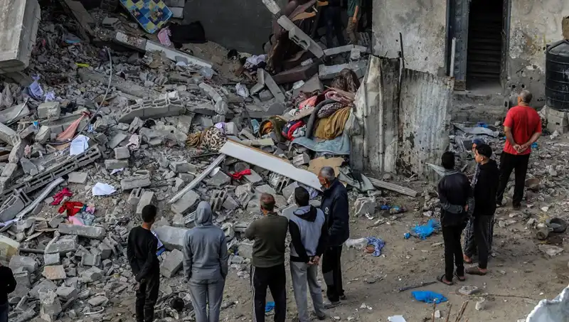 İsrail Gazze'ye Yoğun Saldırılar Düzenledi: 13 Filistinli Hayatını Kaybetti