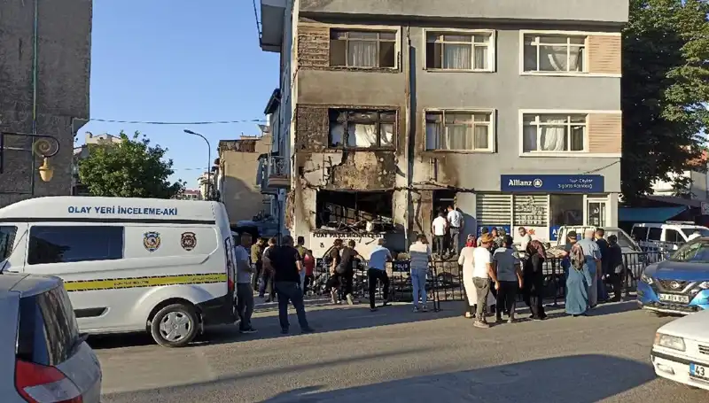 Tüp Bayisindeki Patlama Korkuttu: Ölü Sayısı İkiye Yükseldi