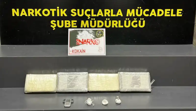 İzmir’de Uyuşturucu Operasyonu: Sokaklarda Değişen Oyun