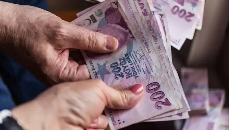 2025 Temmuz'da Memur ve Emekli Maaşlarına Yüzde Kaç Zam Yapılacak?