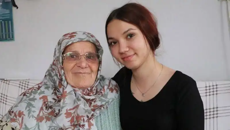 Anneanne Terliği Suç Aracı Sayıldı: Mahkeme Kararı Şaşırttı!