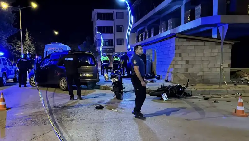 Motosiklet Kazasında İki Genç Hayatını Kaybetti: Şok Edici Detaylar