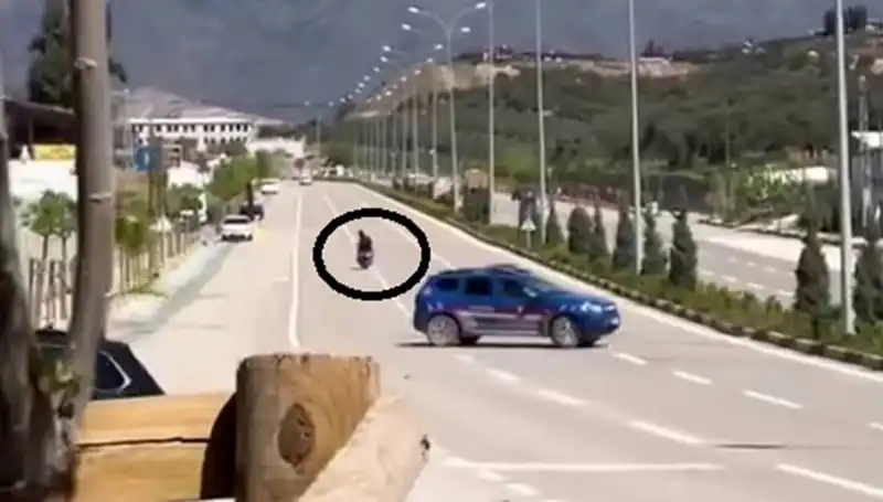 TikTok Videosu Genç Yaşta Hayatını Değiştirdi, Sonucu Pahalıya Mal Oldu!