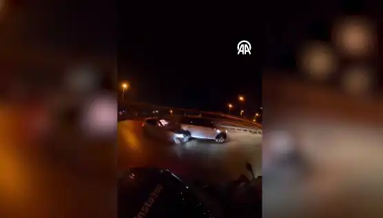 Kadıköy'de Şok Trafik Kazası: Kask Kamerasında Yansımalar