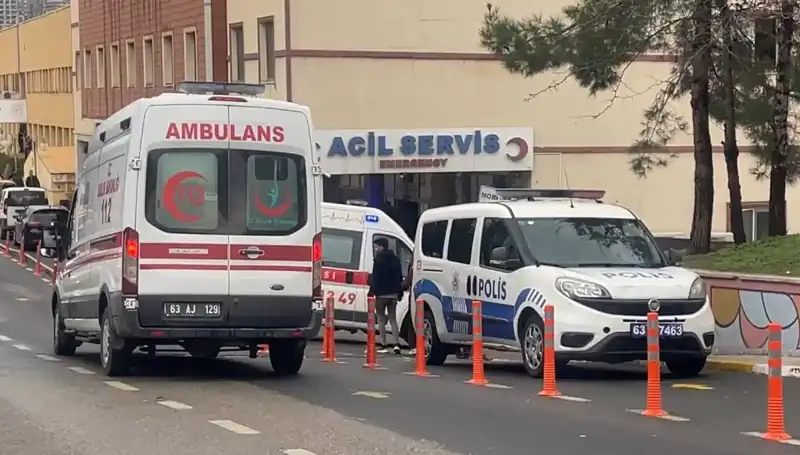 Şanlıurfa'da Elektrik Akımına Kapılan Genç Adam, Direkten Düştü!