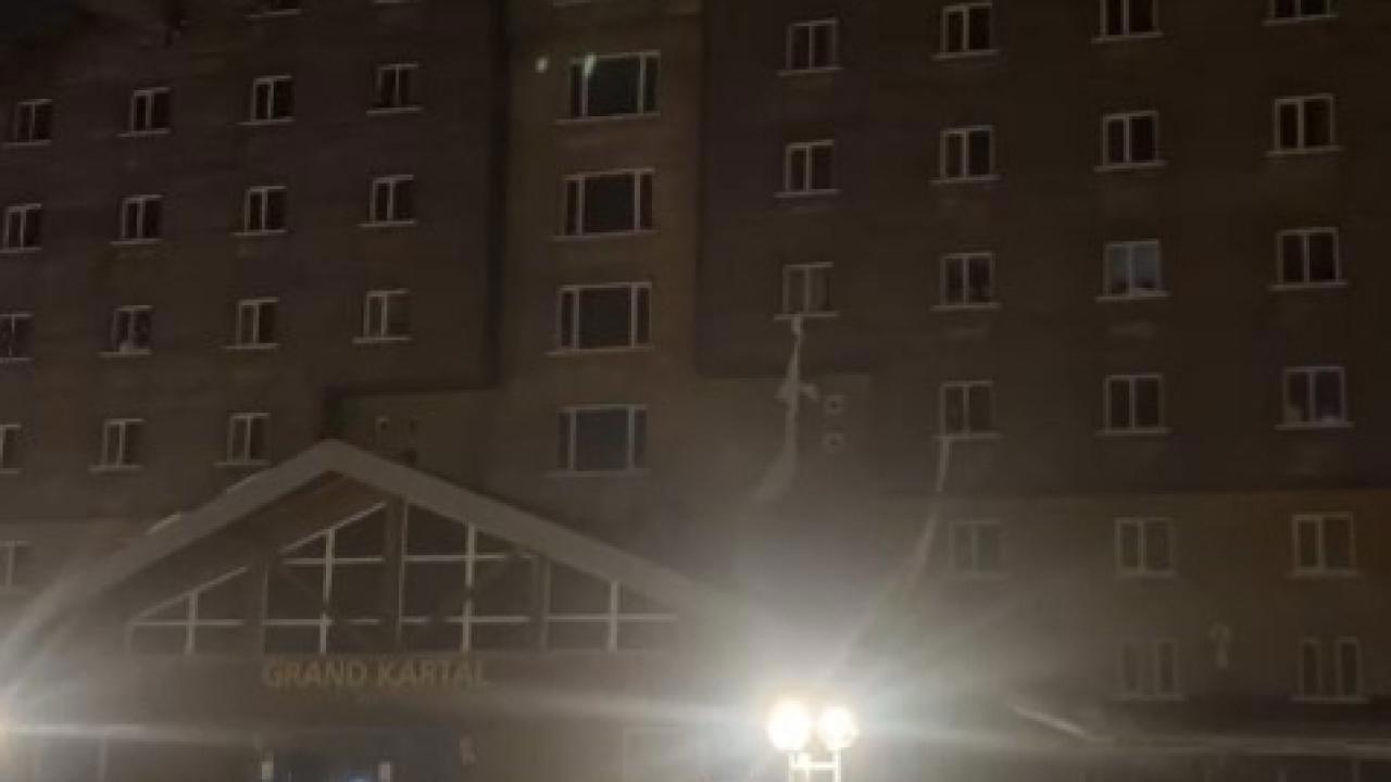 Otelden Yangın Anında Çarşaf İmkanı