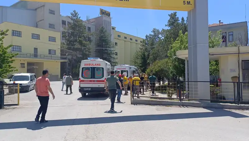 Çorum’daki Un Fabrikasında Şok Edici Patlama: 9 Yaralı, Biri Ağır!