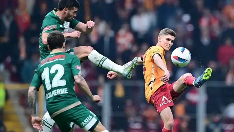Konyaspor-Galatasaray Yarı Final Maçında Herkes Nefeslerini Tutuyor!
