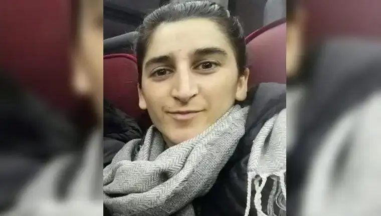 Genç Kız Üç Gün Süren Aramanın Ardından Ağaca Asılı Olarak Bulundu