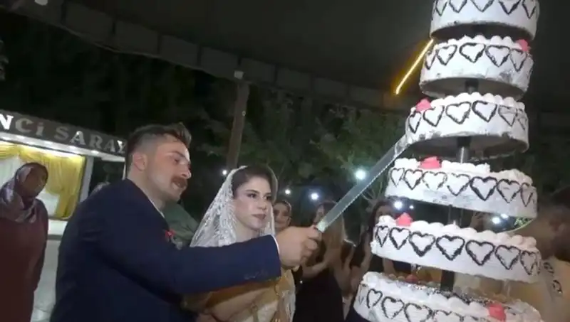 Düğün Günü Mutluluğu Kabusa Dönüştü: Hastaneye Koşan Gelin