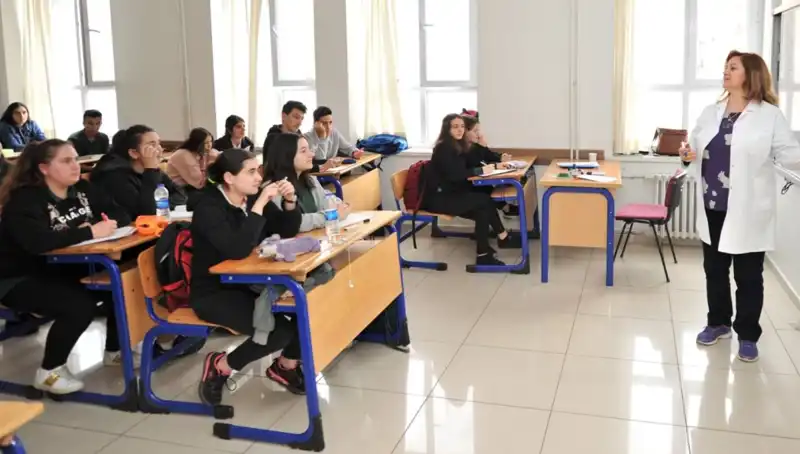 2025 MEB Lise Kayıt Tarihleri: LGS Sonrası Sürecin Detayları