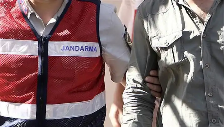 57 Suç Kaydıyla Aranan Şahıs Kırşehir'de Yakalandı: Polisi Harekete Geçirdi!