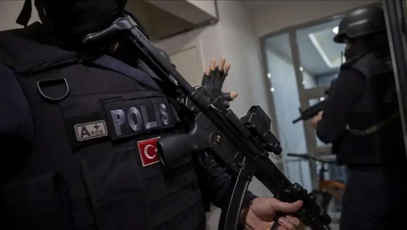 17 İlde Geniş Kapsamlı DAEŞ Operasyonu: 89 Şüpheli Gözaltında