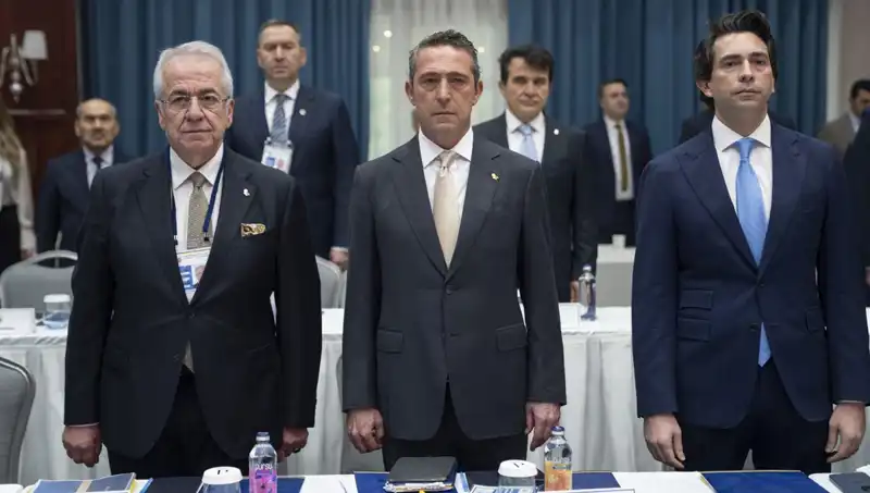 Fenerbahçe'de İmza Sayısı Açıklandı: Şok Edici Rakamlar!