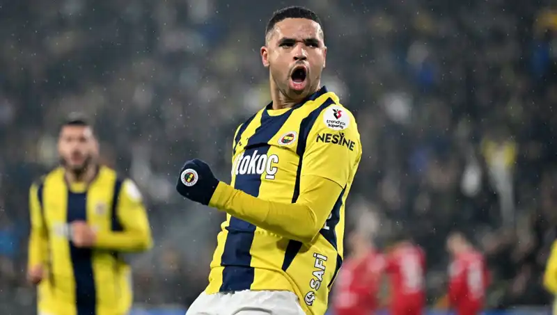 Fenerbahçe'de Görkemli Golcü Takası: İki İsim Değiştiriyor!