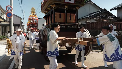 Toyama Prefektörlüğü’ndeki Sonbahar Festivalleri ve Geleneksel El Sanatlarını Keşfediyoruz