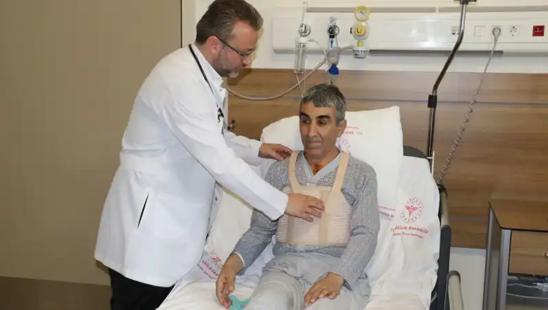 6 Ayda İki Kez Aort Damarı Yırtıldı: Hayat Kurtarıcı Ameliyat Detayları