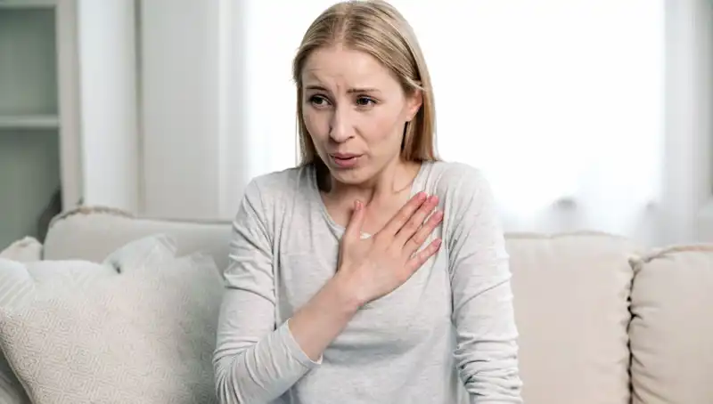 Kalp Çarpıntısı Tehlikeli Midir? Bilmeniz Gereken Her Şey