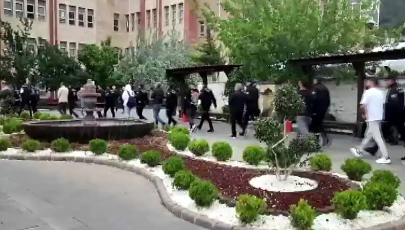 200 Milyon Liralık Vurgun: Büyük Operasyonda 16 Kişiye Tutuklama