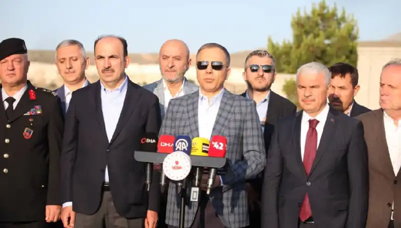 Bayram Sabahı Bakan Yerlikaya'dan Önemli Trafik Uyarısı Geldi!