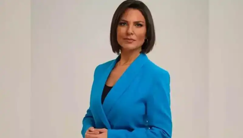 Ece Üner: Medya Dünyasının Parlayan Yıldızı ve Hayatı