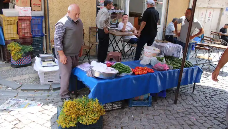 Dağların İncisi: Kendiliğinden Yetişen Şifalı Bitki 30 TL'den Satılıyor