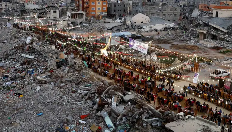 Gazze Hükümeti, İnsani Yardımların Engellenmesini Kınadı ve Açıklama Yaptı