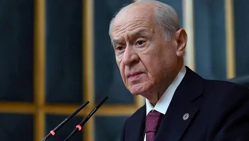 Bahçeli’den CHP’ye Sert Tepki: Sırrı Bey’in Hakkı Yenildi!