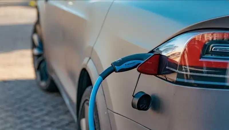 2023 Yılında Elektrikli Araçların Satış Rekoru: 6 Ayda 9.1 Milyon Satıldı