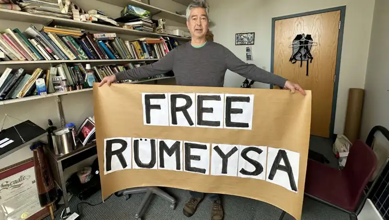 Rümeysa Öztürk İçin Açlık Grevine Başlayan ABD'li Profesörün Cesur Eylemi