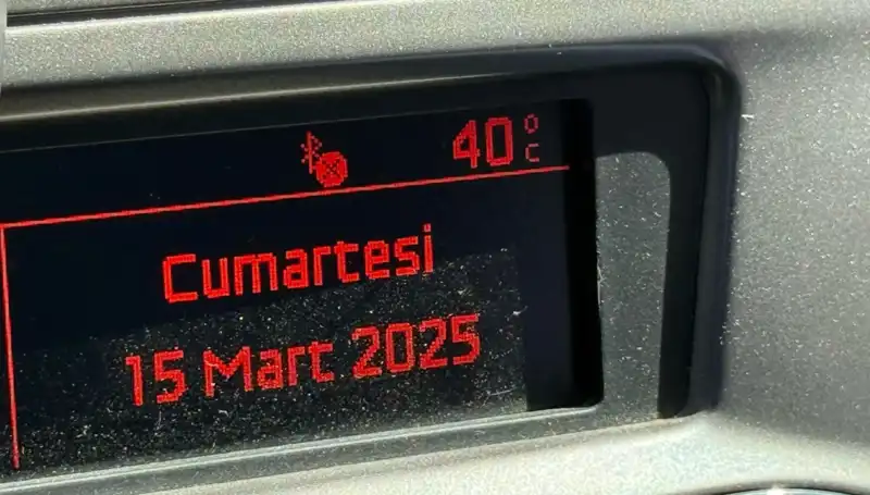 Adana'da Alev Alev Yükselen Sıcaklık, Termometreler 40 Dereceyi Geçti!