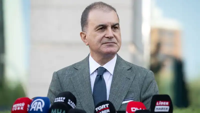 Ömer Çelik’ten Özel’e Sert Tepki: Meşru Demokratik Alan Tehdit Altında mı?