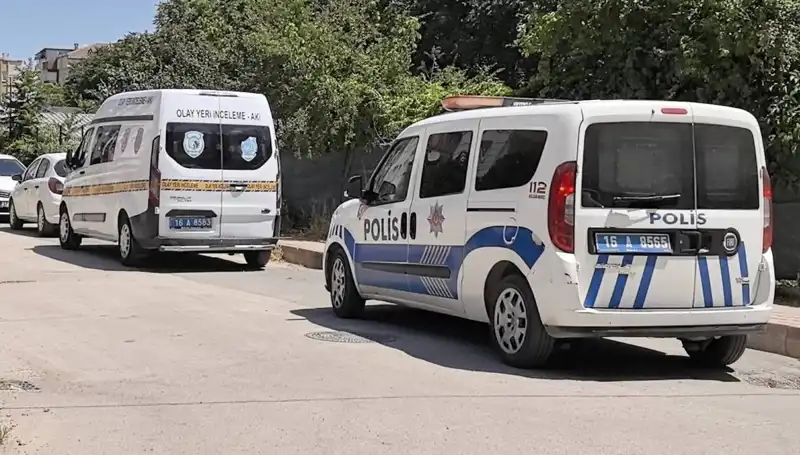 Bir Aylık Bebeğin Şüpheli Ölümü: Gerçekten Kusmuğunda Boğuldu mu?