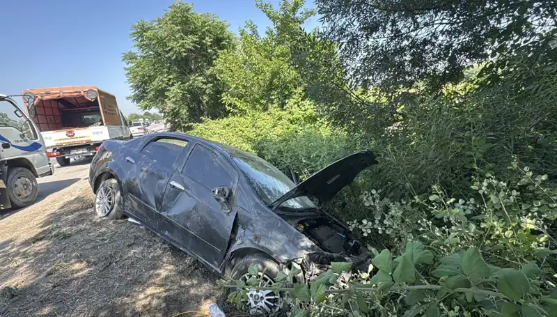 Anadolu Otoyolu’nda meydana gelen feci kazada yedi kişi yaralandı