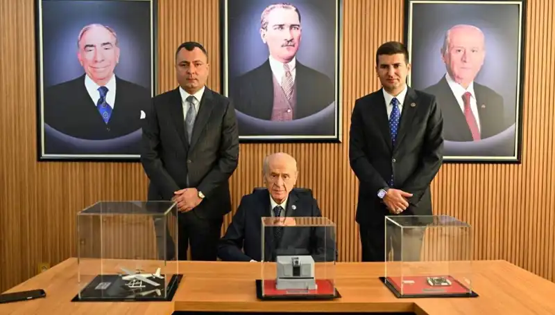 MHP Lideri Bahçeli’den Ülkü Ocakları’na Anlamlı Ziyaret