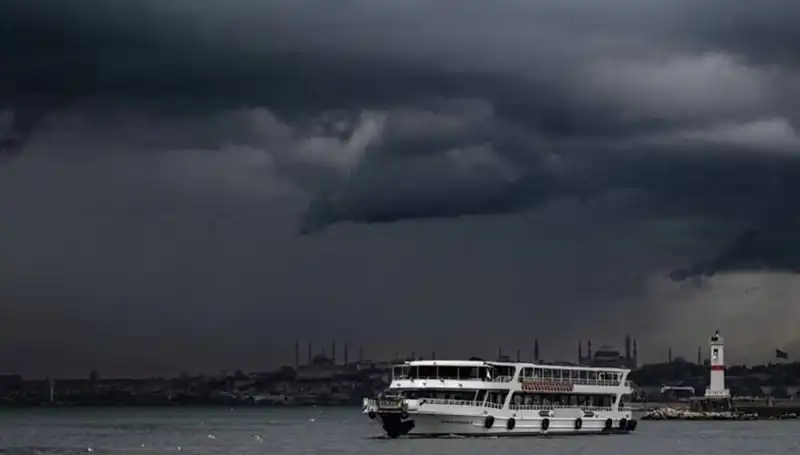 İstanbul ve Çevresindeki İllerde Sağanak Yağış Alarmı Verildi!