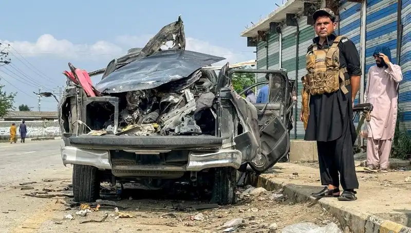 Pakistan’da Gizemli Patlama: Dört Yetkili ve Bir Polis Memuru Hayatını Kaybetti