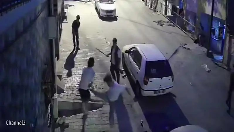 Başakşehir'de Taşlı ve Sopalı Kavga: Olayın Perde Arkası Nedir?