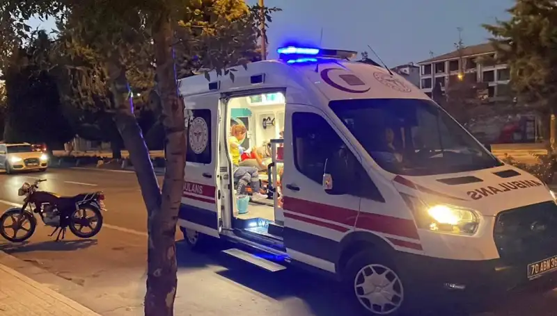 Otomobil Motosikleti 70 Metre Sürükledi, Sürücü Kaçtı! Olayın Detayları Şok Etti