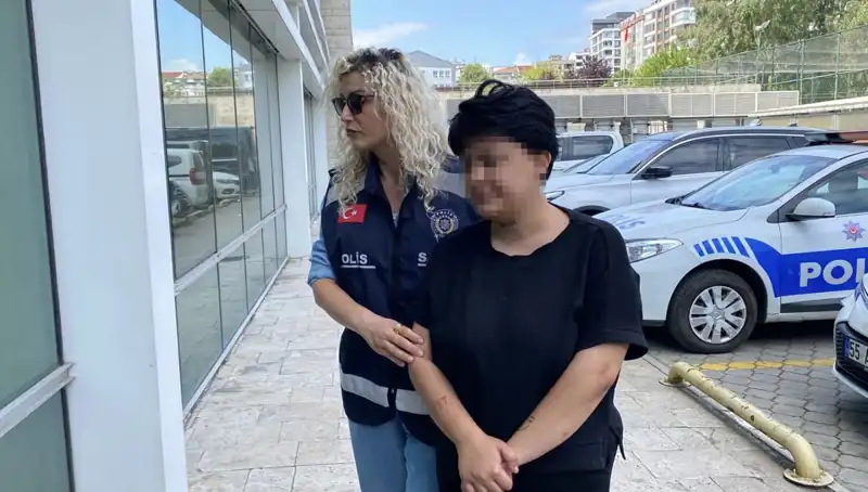 Annesini 11 Yerinden Bıçaklayan Gencin Şok Eden İfadesi: Neden Bu Kadar İleri Gitti?