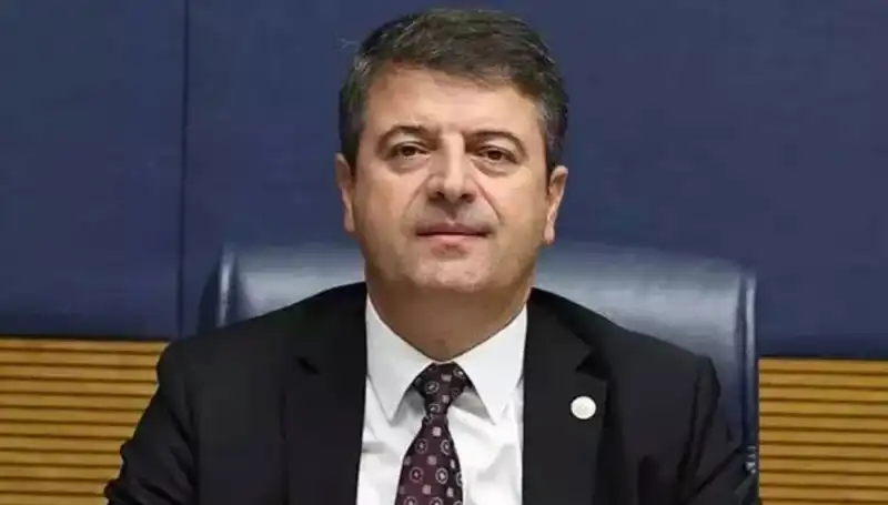 Adıyaman Belediye Başkanı Abdurrahman Tutdere, Görevine Yeniden Döndü