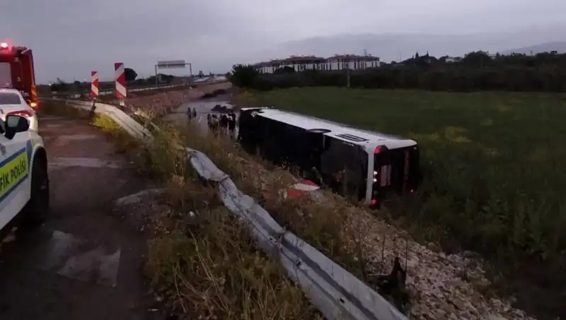 Manisa'da Yolcu Otobüsü Kazası: Seyahat Edenler Hayatla Barıştı mı?