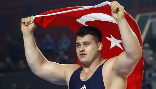 Rıza Kayaalp'e Şok Ceza: 4 Yıl Men Kararı Geldi!