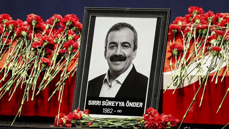 Meclis’te Sırrı Süreyya Önder İçin Duygusal Anma Töreni