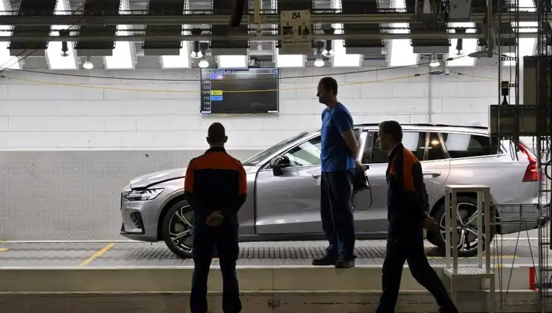 Volvo, Satışını Durdurduğu Modellerle Otomotiv Dünyasında Şok Etkisi Yarattı