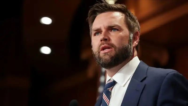 JD Vance Kimdir? Zelenski ile Görüşmesiyle Gündemi Sarsan İsim